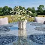 Villa Wilczy Zew Private & Nature *