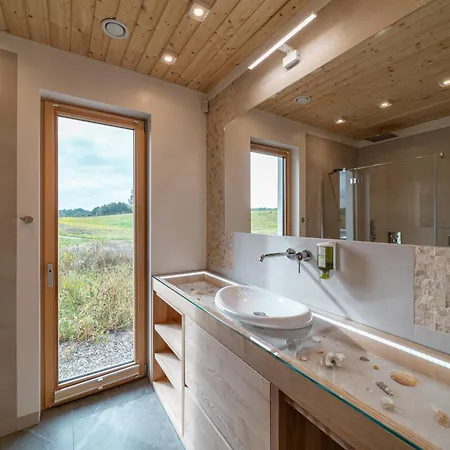 Villa Wilczy Zew Private & Nature Borne