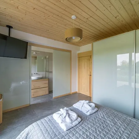 Wilczy Zew Private & Nature Villa