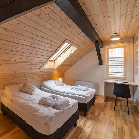 Wilczy Zew Private & Nature Villa *