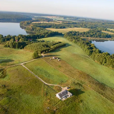 Villa Wilczy Zew Private & Nature